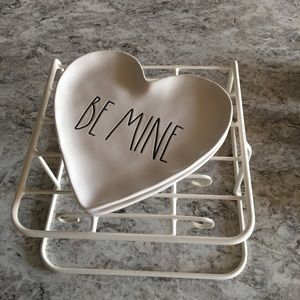 Rubbermaid dish rack reserved for Rsv